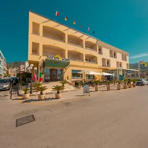 Riva Del Sole Hotel Cefalù