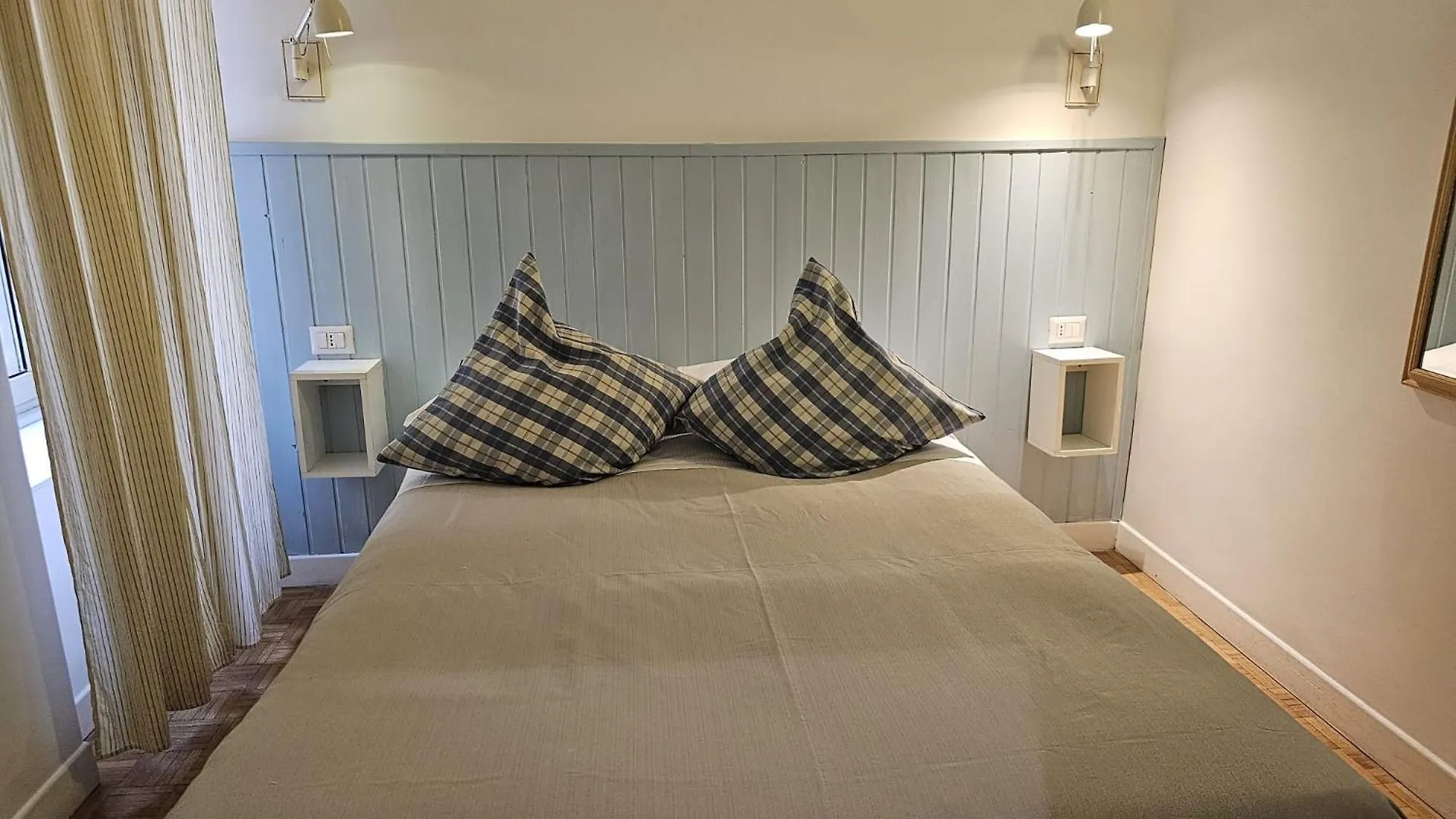 Residenza I Rioni Guesthouse Rome 2*,